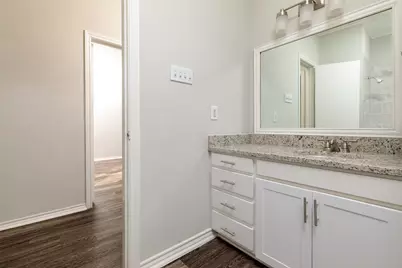 5700 Pershing Avenue, Fort Worth, TX 76107 - Photo 21