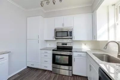 5700 Pershing Avenue, Fort Worth, TX 76107 - Photo 13