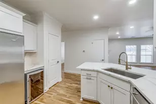 4210 Prescott, Dallas, TX 75219 - Photo 11