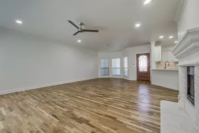 4210 Prescott #C, Dallas, TX 75219 - Photo 5