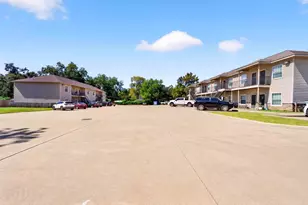 403 Nacogdoches St, Center, TX 75935 - Photo 15