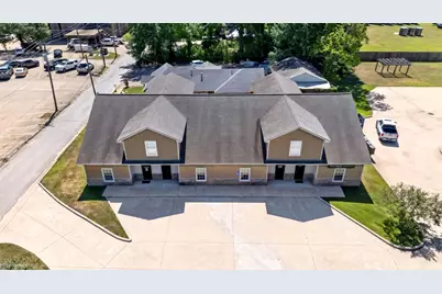 403 Nacogdoches Street, Center, TX 75935 - Photo 9