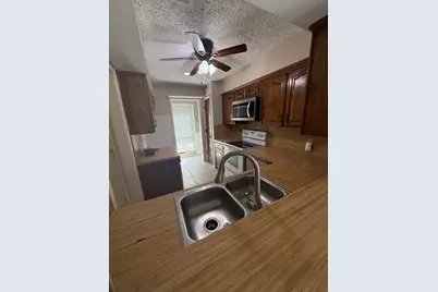 406 S Fannin Street #D, Rockwall, TX 75087 - Photo 5