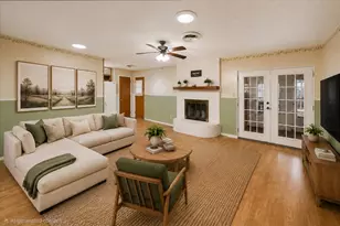 512 Brown Trail Ct, Hurst, TX 76053 - Photo 13