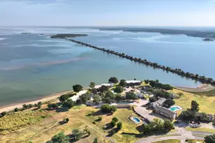 114 Harbor Dr, Runaway Bay, TX 76426 - Photo 1
