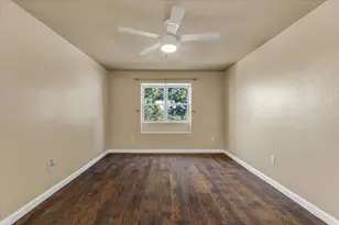 114 Harbor Dr, Runaway Bay, TX 76426 - Photo 21