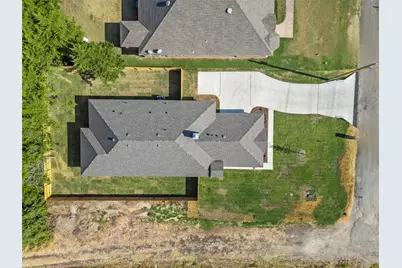 111 Watercrest Lane, Glenn Heights, TX 75154 - Photo 23