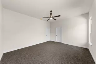 111 Water Crest Ln, Glenn Heights, TX 75154 - Photo 11