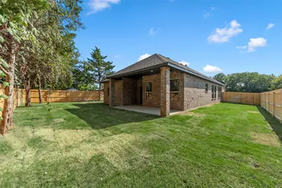 111 Watercrest Lane, Glenn Heights, TX 75154 - Photo 19