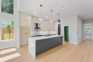 5719 Bon Air Dr, Dallas, TX 75241 - Photo 7