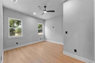 5719 Bon Air Drive, Dallas, TX 75241 - Photo 17