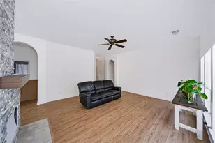 10209 Forrest Dr, Frisco, TX 75035 - Photo 9