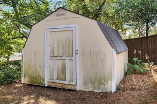 1520 W Main St, Denison, TX 75020 - Photo 29