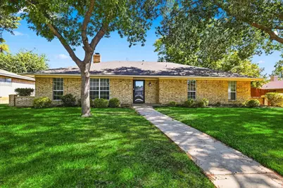 1407 Glenhill Lane, Lewisville, TX 75077 - Photo 35