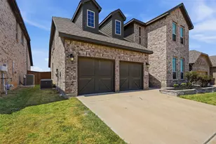 9020 Horse Herd Dr, Fort Worth, TX 76123 - Photo 3
