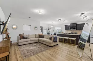 9213 Hill Topper Trl, Fort Worth, TX 76131 - Photo 3