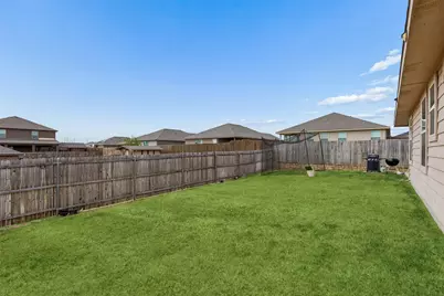 9213 Hill Topper Trail, Fort Worth, TX 76131 - Photo 23