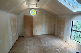 805 S 3rd St, Grandview, TX 76050 - Photo 25