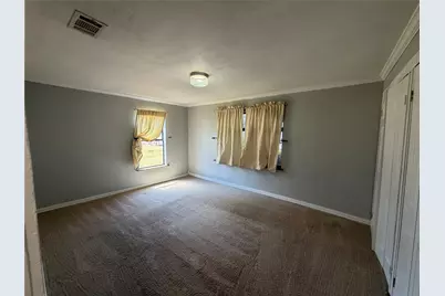 805 S 3rd Street, Grandview, TX 76050 - Photo 21