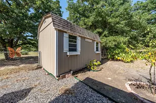 1440 Vz Cr 4810, Chandler, TX 75758 - Photo 33