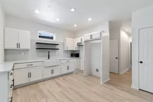 1407 Georgia Ave, Dallas, TX 75216 - Photo 9