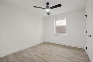 14517 Dennis Ln, Farmers Branch, TX 75234 - Photo 21