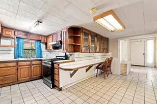 1320 S 26th St, Waco, TX 76706 - Photo 9