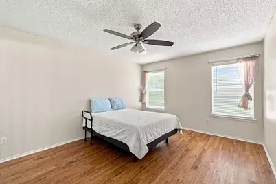 1300 Meadowbrook Lane, Crowley, TX 76036 - Photo 13