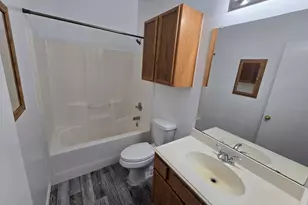 1705 Tabasco Plaza, Dallas, TX 75211 - Photo 9
