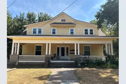 715 W Hickory Street #A2, Denton, TX 76201 - Photo 1