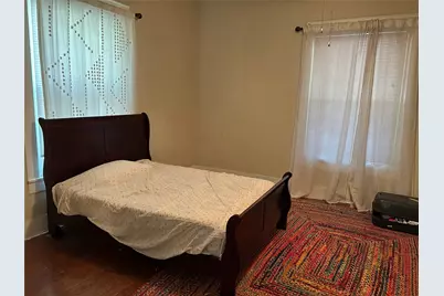 715 W Hickory Street #A2, Denton, TX 76201 - Photo 5