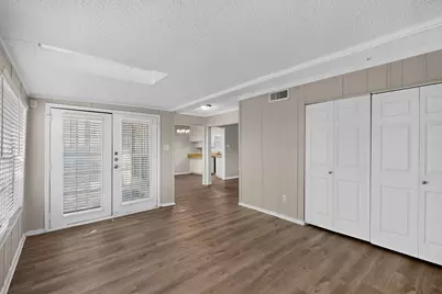 1020 Almond Drive, Mansfield, TX 76063 - Photo 9
