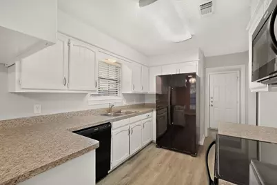1020 Almond Drive, Mansfield, TX 76063 - Photo 13