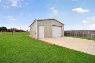 113 Ridgetop Trl, Rhome, TX 76078 - Photo 31