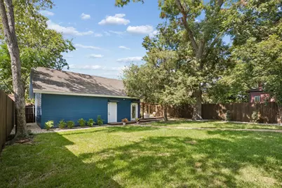 4915 Junius Street, Dallas, TX 75214 - Photo 29