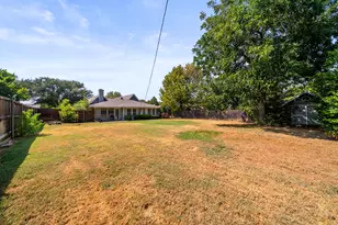 2125 Mayfield Cir, Corinth, TX 76208 - Photo 3