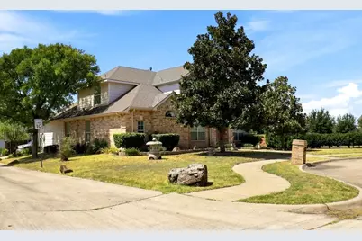 1915 Ledgemont Court, Allen, TX 75013 - Photo 39