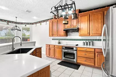 1915 Ledgemont Court, Allen, TX 75013 - Photo 13