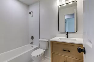 2032 Meadfoot Rd, Carrollton, TX 75007 - Photo 13