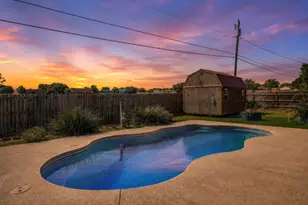 605 Angel Fire Dr, Hewitt, TX 76643 - Photo 3