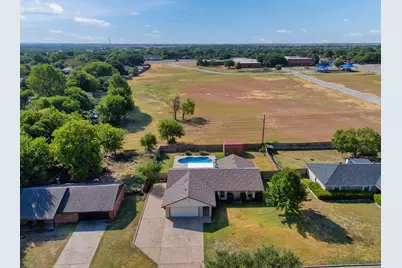 605 Angel Fire Drive, Hewitt, TX 76643 - Photo 5