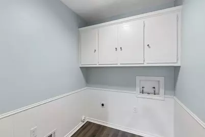 10146 Coveridge Drive, Dallas, TX 75238 - Photo 11