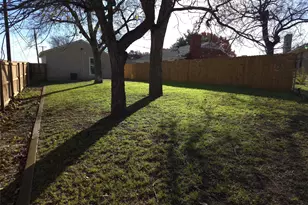 1135 Holly Glen Cir, Dallas, TX 75232 - Photo 13