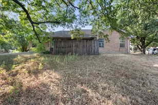 3002 W 4th Ave, Corsicana, TX 75110 - Photo 25