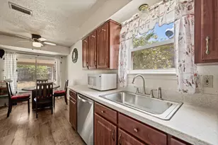 4601 Mandalay Dr, Arlington, TX 76016 - Photo 17
