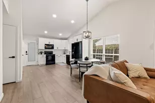 834 Versailles Dr, Mesquite, TX 75149 - Photo 5