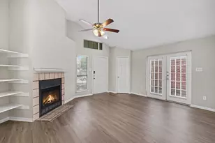 4747 Poppy Dr E, Fort Worth, TX 76137 - Photo 5