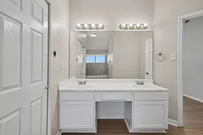 4747 Poppy Drive E, Fort Worth, TX 76137 - Photo 17
