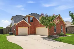 1401 Big Falls Dr, Flower Mound, TX 75028 - Photo 7
