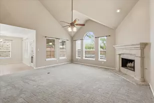 1401 Big Falls Dr, Flower Mound, TX 75028 - Photo 3